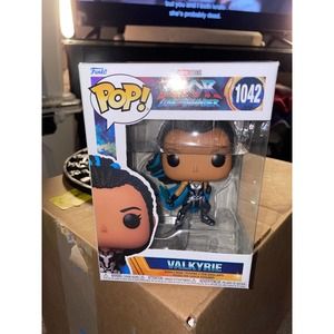 Funko Pop! Marvel: Thor Love & Thunder (Valkyrie)